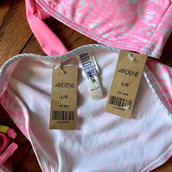 NWT Bikini set size Large - Picture 2 of 2